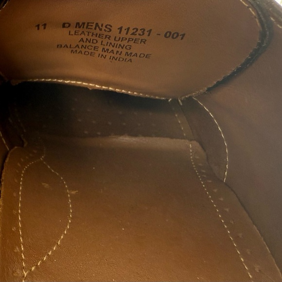 FLORSHEIM Brookside 11231-001 Black Wingtip Oxford Men's 11 D Dress Shoe 889 - Picture 7 of 7